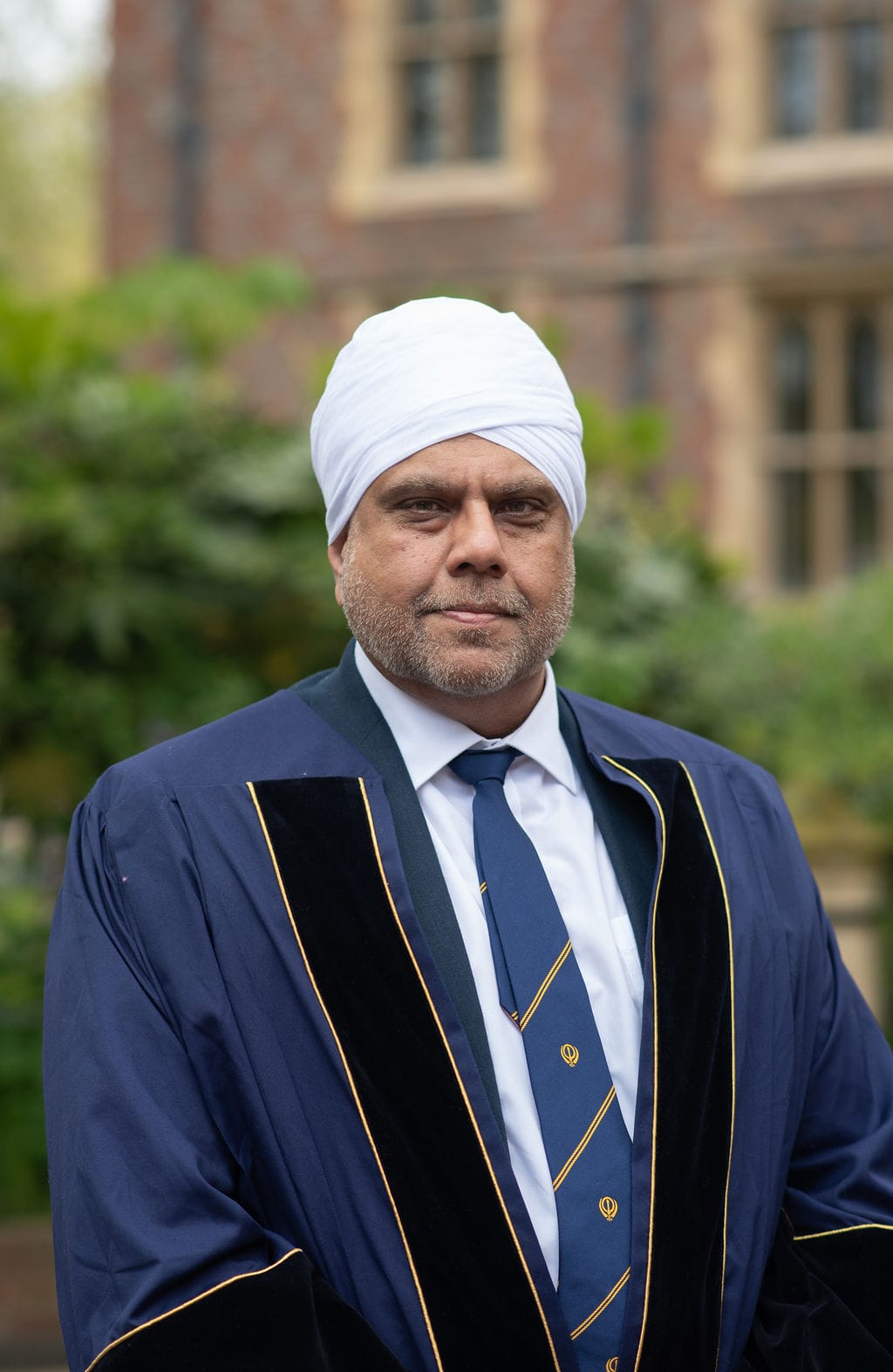 Dr Parvindarpal Singh Sains